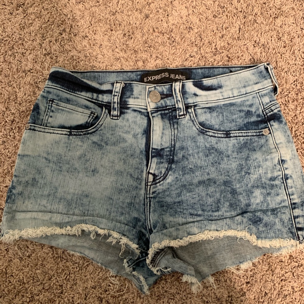 Acid wash high rise jean shorts